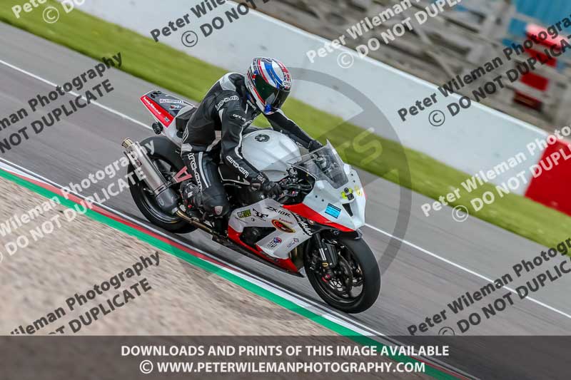 PJ Motorsport Photography;donington no limits trackday;donington park photographs;donington trackday photographs;no limits trackdays;peter wileman photography;trackday digital images;trackday photos